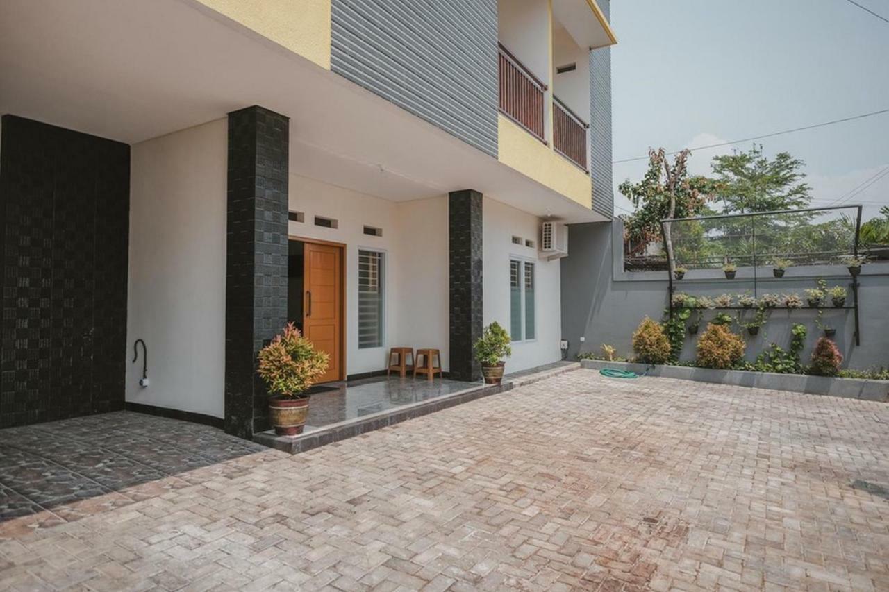 Reddoorz Syariah Near Pahoman Stadium Lampung Bandar Lampung Exteriér fotografie