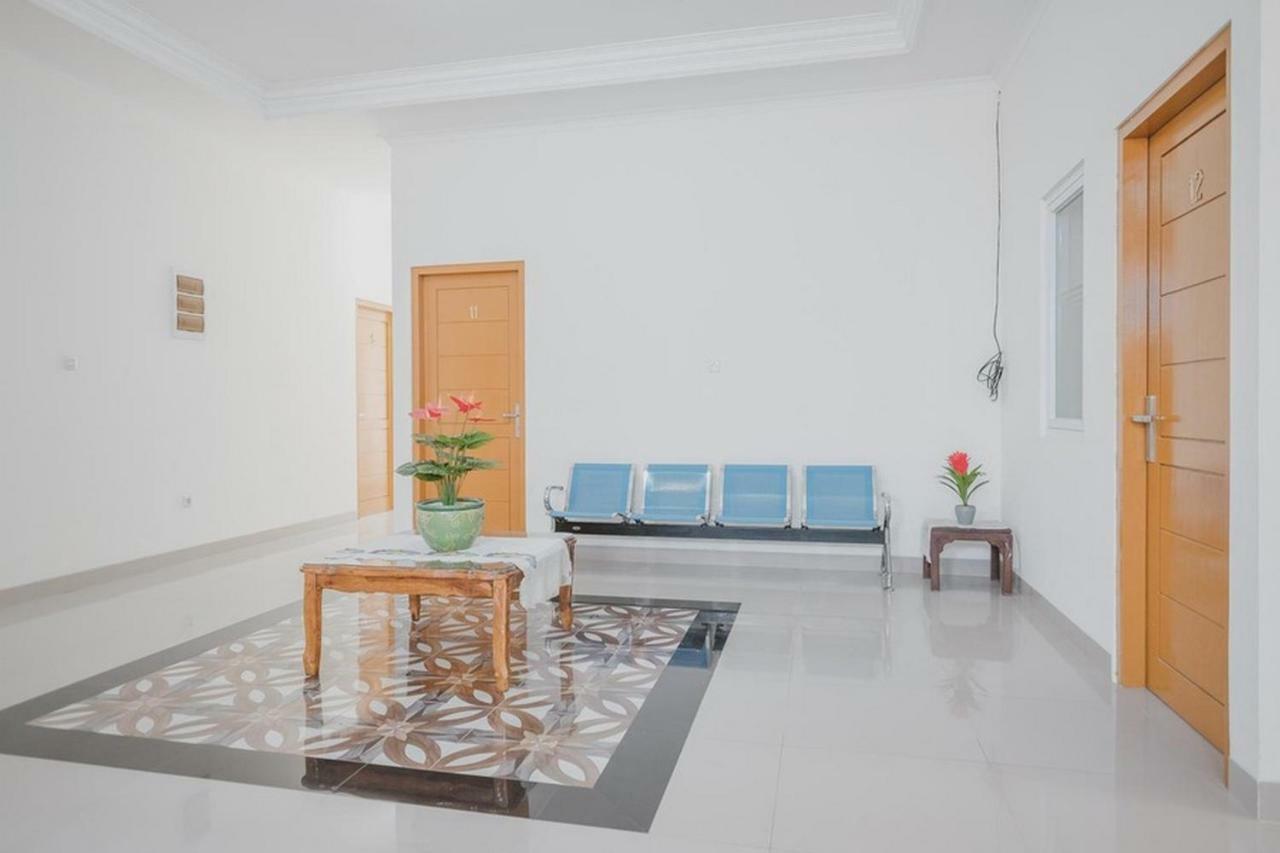 Reddoorz Syariah Near Pahoman Stadium Lampung Bandar Lampung Exteriér fotografie