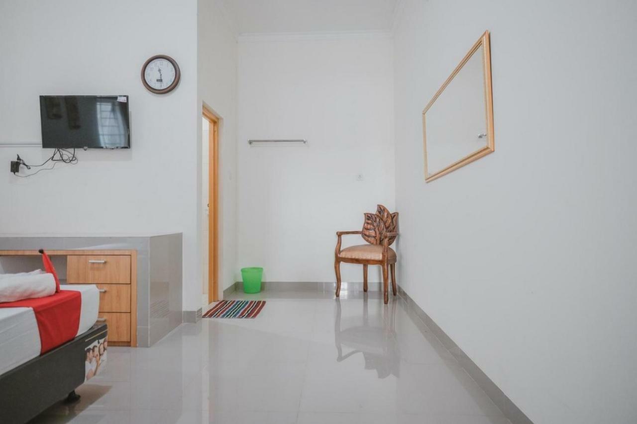Reddoorz Syariah Near Pahoman Stadium Lampung Bandar Lampung Exteriér fotografie